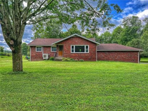 14 Steingrabe Road E Lackawannock Township PA 16142
