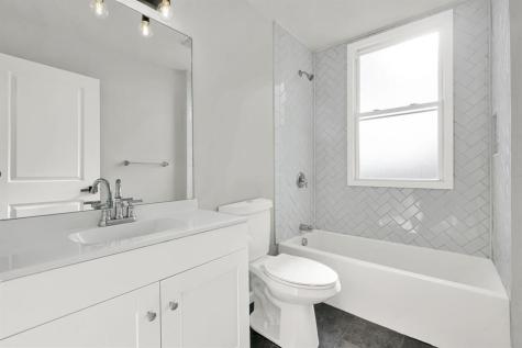 1030 Haslage Avenue Spring Hill PA 15212
