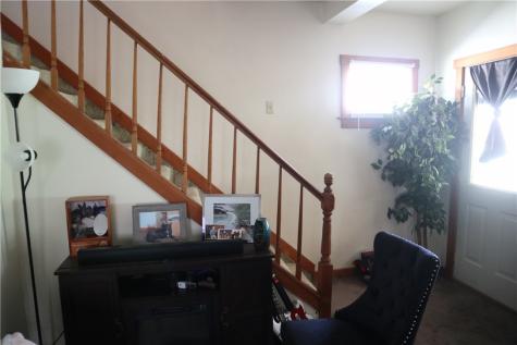 627 Wood Street California PA 15419