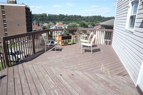 627 Wood Street California PA 15419