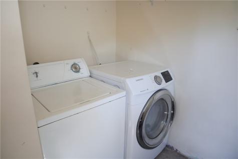 627 Wood Street California PA 15419