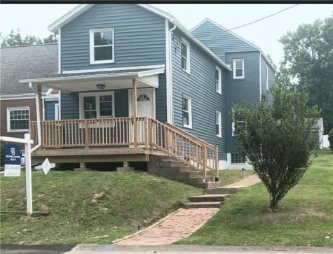 820 4th Street Oakmont PA 15139
