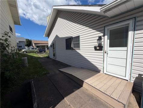 205 University Street Verona PA 15147