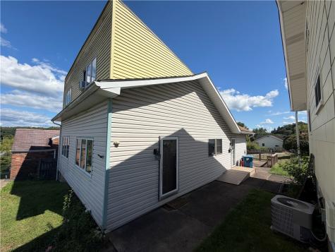 205 University Street Verona PA 15147