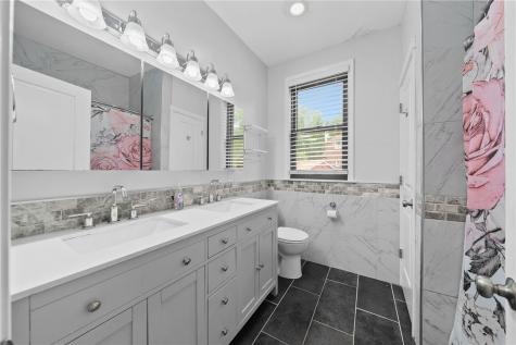 12 Sunrise Drive Pleasant Hills PA 15236
