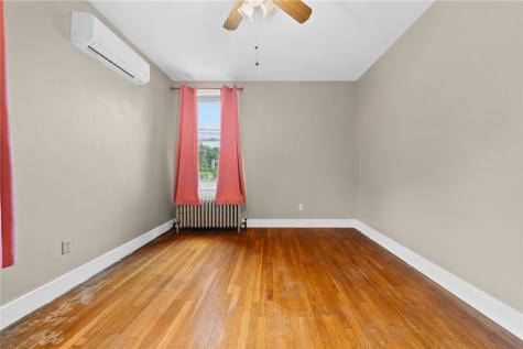 12 Sunrise Drive Pleasant Hills PA 15236