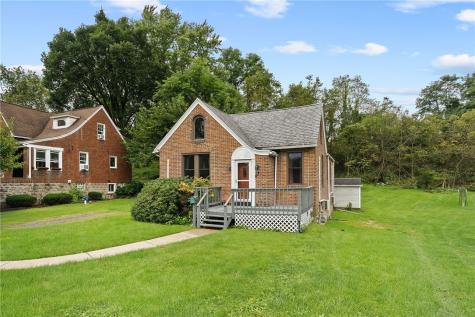 12 Sunrise Drive Pleasant Hills PA 15236