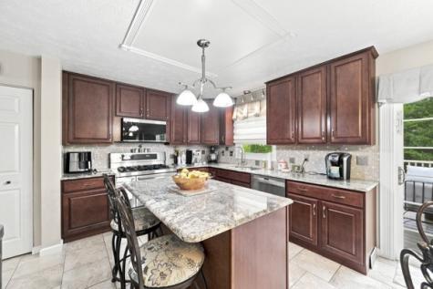 4004 Orchard Circle Kennedy Township PA 15136