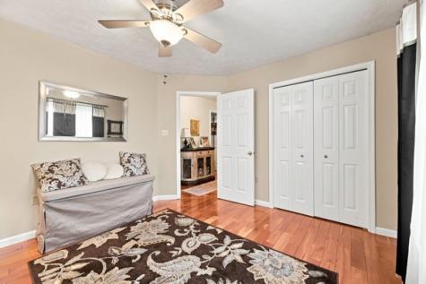 4004 Orchard Circle Kennedy Township PA 15136