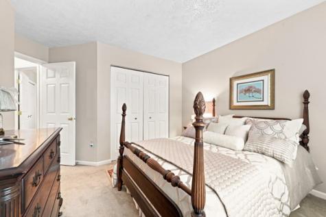 4004 Orchard Circle Kennedy Township PA 15136