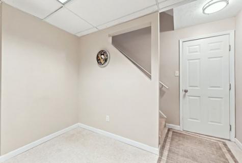4004 Orchard Circle Kennedy Township PA 15136
