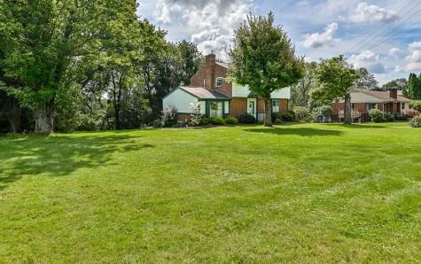 5404 Peach Drive Richland PA 15044