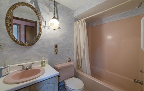 150 Queenston Drive Wilkins Township PA 15235