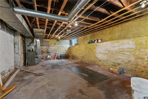 1659 Jancey Street Morningside PA 15206
