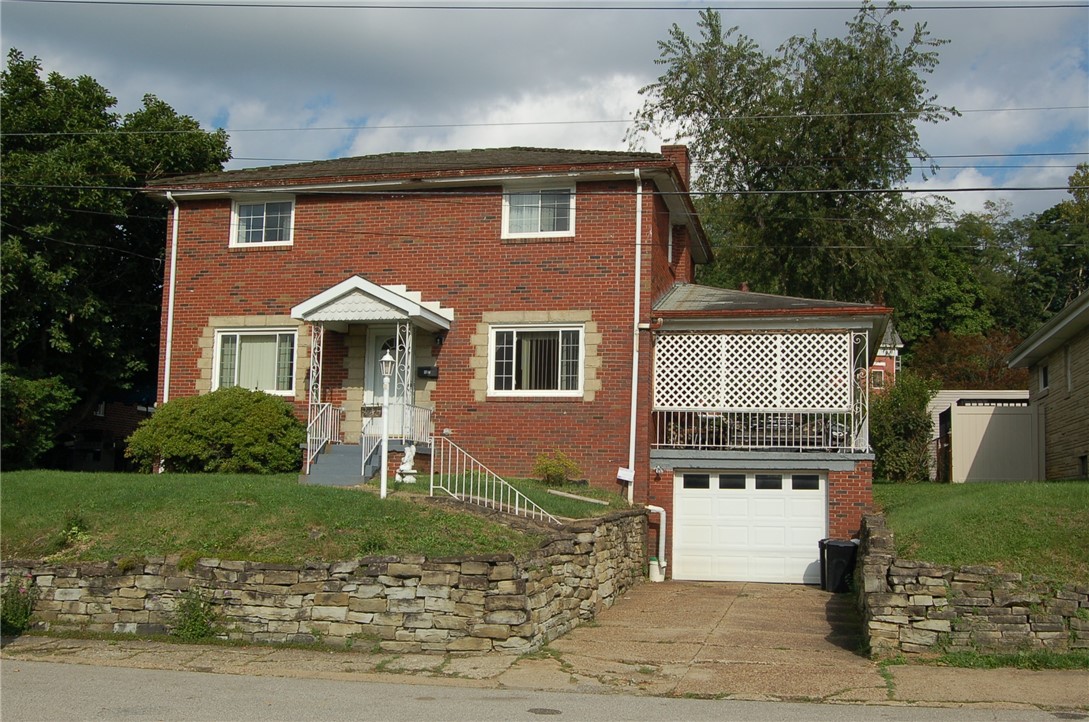845 Charles Street Carnegie PA 15106