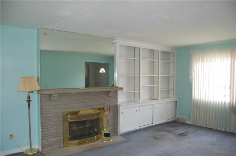 845 Charles Street Carnegie PA 15106