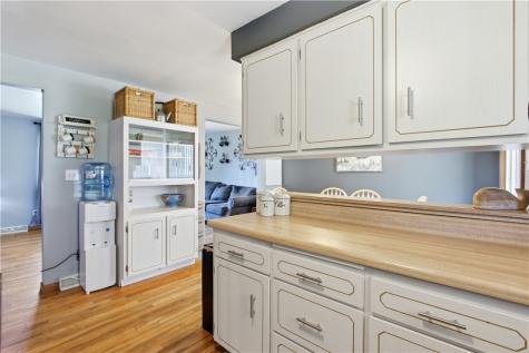 65 Lee Avenue South Strabane PA 15301