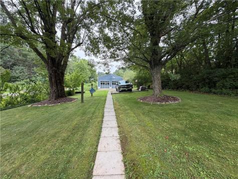1048 Parkwood Road Shelocta PA 15701