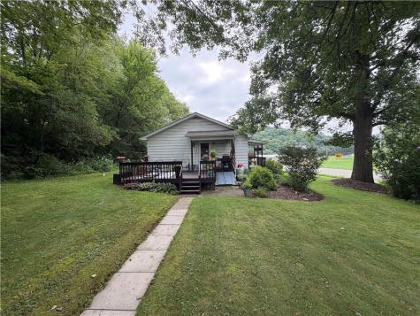 1048 Parkwood Road Shelocta PA 15701