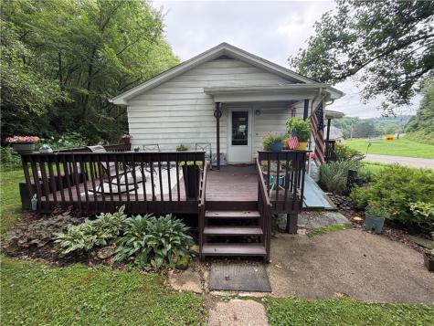 1048 Parkwood Road Shelocta PA 15701