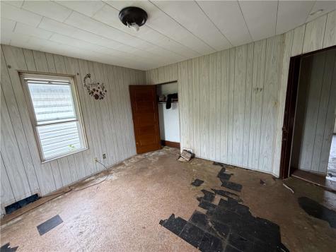 360 Mitchell Avenue Clairton PA 15025