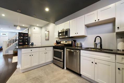 402 Alpine Avenue Central North Side PA 15212