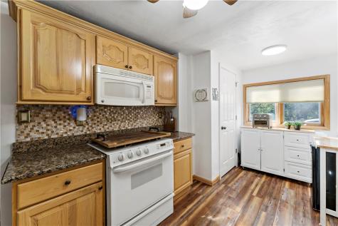 2689 Crosby Avenue Dormont PA 15216