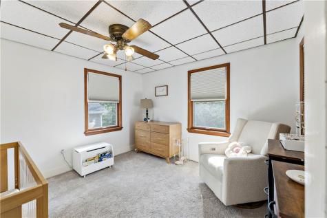 2689 Crosby Avenue Dormont PA 15216