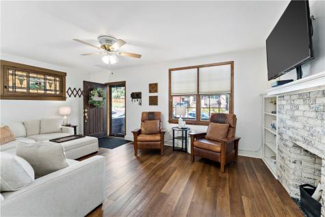 2689 Crosby Avenue Dormont PA 15216