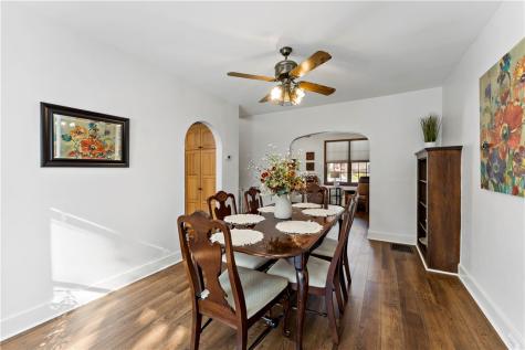 2689 Crosby Avenue Dormont PA 15216