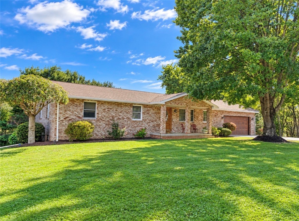 2924 Glenda Drive Scott Township PA 16101