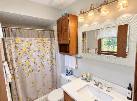 2924 Glenda Drive Scott Township PA 16101