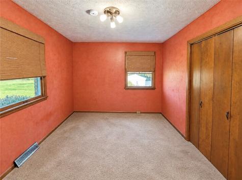 2924 Glenda Drive Scott Township PA 16101