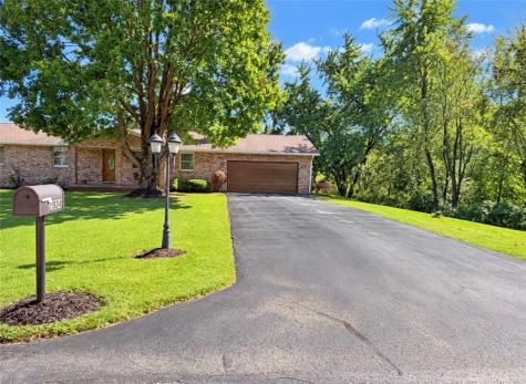2924 Glenda Drive Scott Township PA 16101