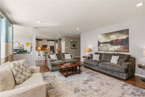 2900 Cross Creek Court Hampton PA 15044