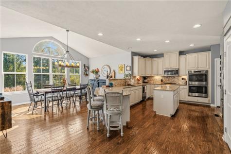 2900 Cross Creek Court Hampton PA 15044