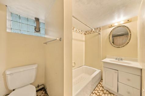 22 Woessner Avenue Spring Hill PA 15212