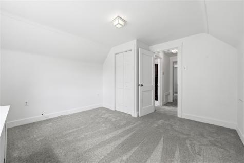 6925 Rosewood Street Point Breeze PA 15208