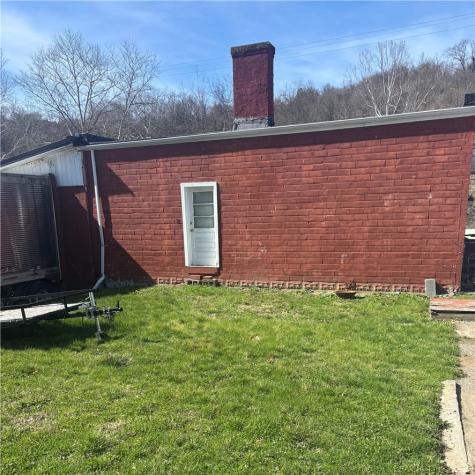 1762 Main Street Marianna Boro PA 15345