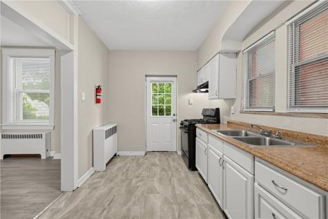 1839 Realty Avenue Beechview PA 15216