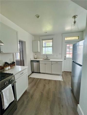 1424 Mcfarland Road Dormont PA 15216