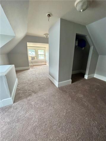 1424 Mcfarland Road Dormont PA 15216