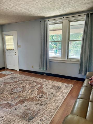 1424 Mcfarland Road Dormont PA 15216