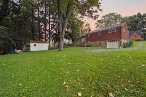 2239 Romine Street Baldwin Township PA 15226