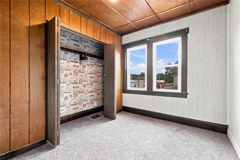 18 North Street West Middlesex Boro PA 16159