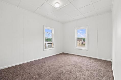 18 North Street West Middlesex Boro PA 16159