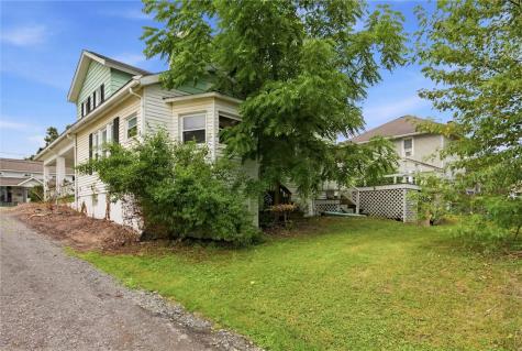18 North Street West Middlesex Boro PA 16159