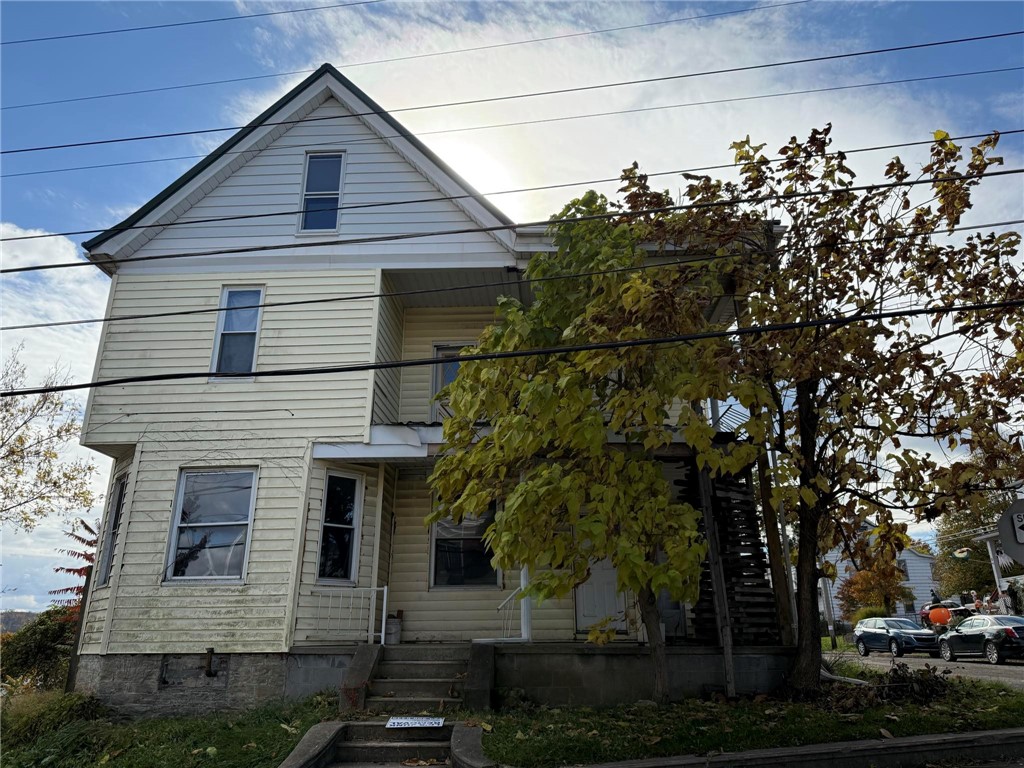 104 E Church Avenue Masontown PA 15461