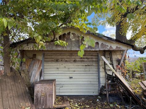 104 E Church Avenue Masontown PA 15461