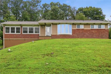 130 Mcguire Street Daugherty Township PA 15066